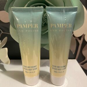 🥥 Pamper & Polish Sugar and Coconut Infused Body Scrub